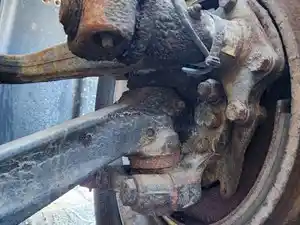 Used 2020 Western Star 5700 Spindle/Knuckle (Stock #P-494360)) Part Image