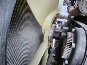 Used 2021 Detroit DD15 Fan (Stock #P-114231)) Part Image