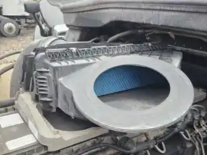 Used 2021 Freightliner Cascadia 126 Air Cleaner (Stock #P-114224)) Part Image