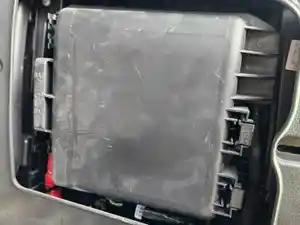 Used 2021 Freightliner Cascadia 126 Fuse Box (Stock #P-501068)) Part Image
