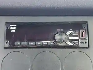 Used 2021 Freightliner Cascadia 126 Radio (Stock #P-108491)) Part Image