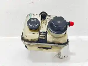 Used 2021 Freightliner M2 106 Power Steering Reservoir (Stock #P-100463)) Part Image