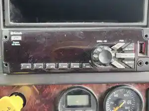 Used 2021 Freightliner M2 106 Radio (Stock #P-510273)) Part Image