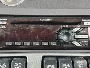 Used 2021 Kenworth T680 Radio (Stock #P-114453)) Part Image