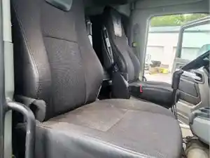 Used 2021 Kenworth T880 Seat (Stock #P-107865)) Part Image