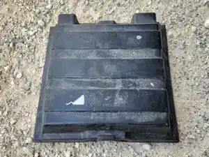Used 2022 Chevrolet 5500HD Battery Box Cover (Stock #P-508293)) Part Image