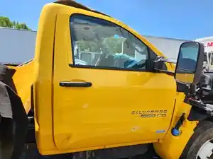 Used 2022 Chevrolet Silverado 5500HD Door (Stock #P-504691)) Part Image