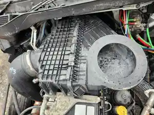 Used 2022 Freightliner Cascadia 126 Air Cleaner (Stock #P-499439)) Part Image