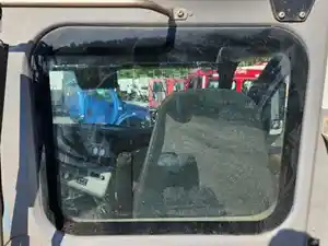 Used 2022 Freightliner Cascadia 126 Back Window (Stock #P-503695)) Part Image