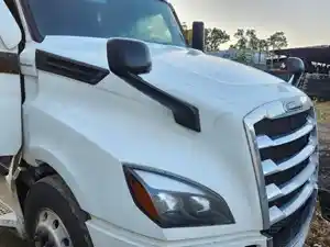 Used 2022 Freightliner Cascadia 126 Hood (Stock #P-111463)) Part Image