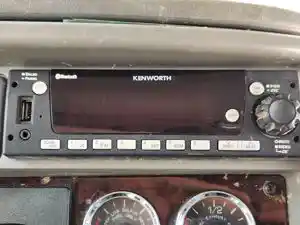 Used 2022 Kenworth T370 Radio (Stock #P-508662)) Part Image