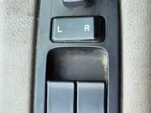 Used 2022 Peterbilt 579 Door Electric Switch (Stock #P-509547)) Part Image