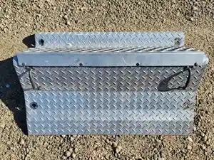 Used 2023 Kenworth T680 Battery Box Cover (Stock #P-502672)) Part Image