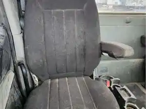 Used 2023 Peterbilt 567 Seat (Stock #P-500256)) Part Image