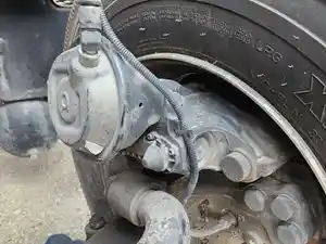 Used 2024 Bendix K150823 Brake Caliper (Stock #P-506883)) Part Image