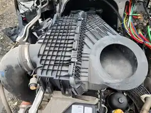 Used 2024 Freightliner Cascadia 126 Air Cleaner (Stock #P-499295)) Part Image