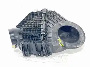 Used 2024 Freightliner Cascadia 126 Air Cleaner (Stock #P-102641)) Part Image