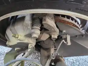 Used 2024 Isuzu NRR Spindle/Knuckle (Stock #P-492448)) Part Image
