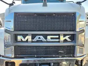 Used 2024 Mack Anthem Grille (Stock #P-504487)) Part Image