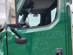 Used 2024 Western Star 47X Door (Stock #P-499012)) Part Image