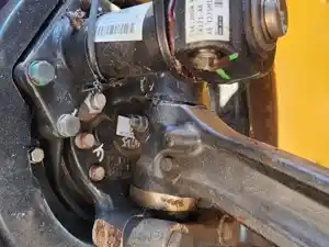 Used 2025 Freightliner B2 Spindle/Knuckle (Stock #P-110470)) Part Image