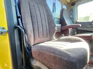 Used 2025 Peterbilt 579 Seat (Stock #P-109654)) Part Image