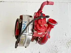 Used Cummins B6.7 Turbo Image