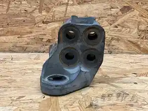 Used Engine Mount Image