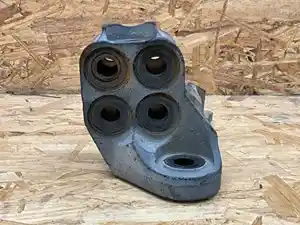 Used Engine Mount Image