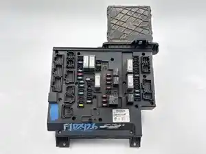 Used Freightliner Cascadia Vehicle ECM (Stock #P-102426)) Part Image