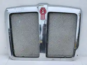 Used Kenworth T680 Grille (Stock #P-108320)) Part Image