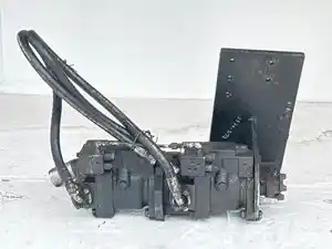Used kawasaki k3VL80 Pump and Motor (Stock #P-98417)) Part Image