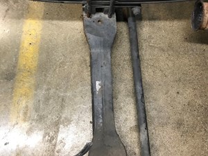 Used 2013 Kenworth T660 Front Axle, Complete (Stock #SV-94-2)) Part Image