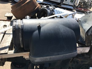 Used 2013 Peterbilt 386 Air Cleaner (Stock #SV-12-6)) Part Image