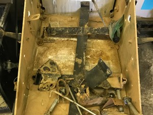 Used 2014 Caterpillar Other or NA Battery Box (Stock #P-496)) Part Image