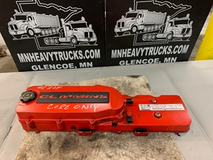 Used 2014 Cummins ISB 175 Valve Cover (Stock #SV-105-18)) Part Image