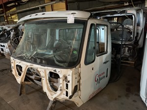 Used 2014 International PROSTAR Cab (Stock #P-544)) Part Image
