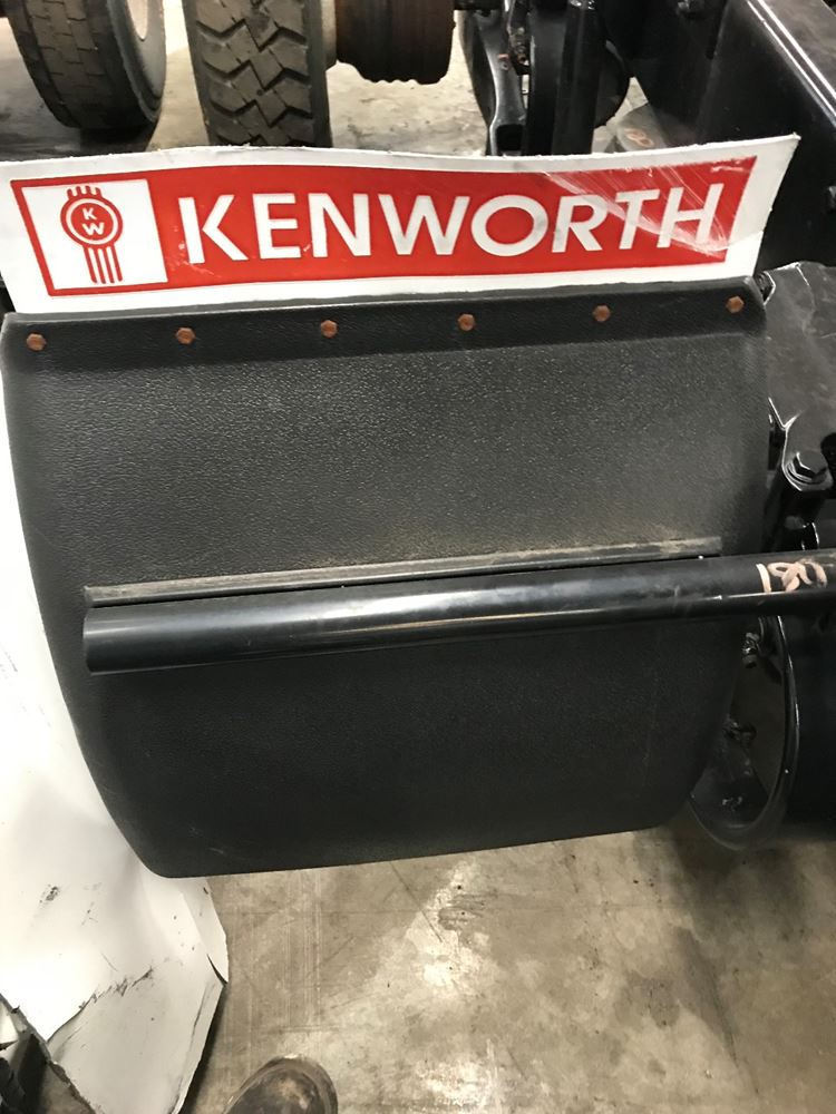 Used 2014 Kenworth T680 Rear Quarter Fender for sale Glencoe