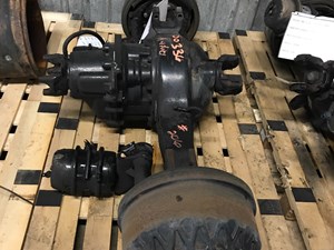 Used 2014 Spicer/Dana DSP40 Axle, Complete Front (Stock #97)) Part Image