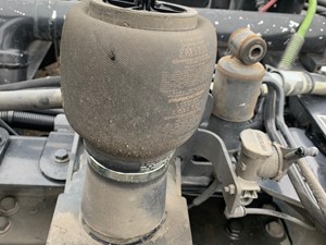 Used 2015 Kenworth T680 Cab Mount (Stock #SV-127-12)) Part Image