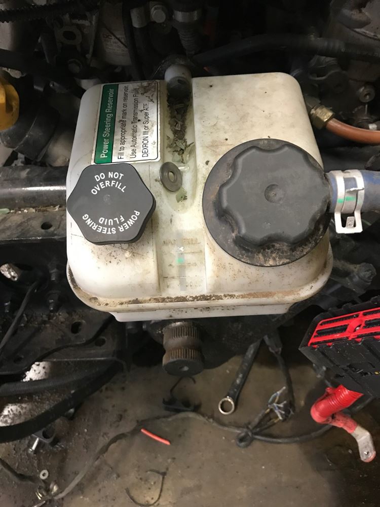 2016 Freightliner 114SD (Stock SV1245) Power Steering Reservoirs TPI
