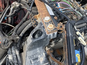Used 2016 Peterbilt 579 Cab Mount Image
