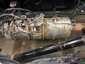 Used 2019 Peterbilt 579 Diesel Particulate Filter (DPF) Image