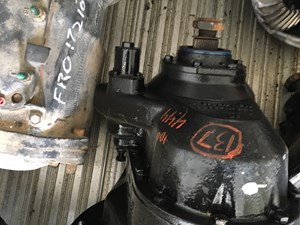 Used Meritor/Rockwell SQ100 Front Rear (Tandem Front) (Stock #137T3)) Part Image