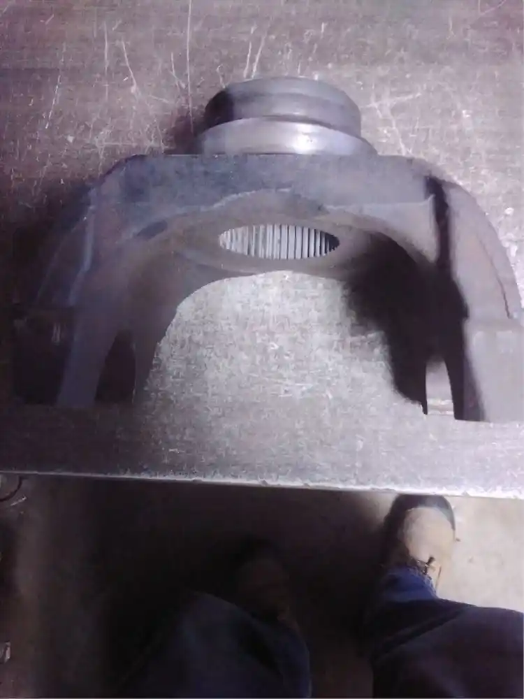 Used Universal Mack Transmission Yoke for sale Leduc County Alberta Canada Transmission