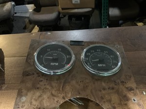 Used 1995 International 9400 Instrument Cluster (Stock #P-4656)) Part Image