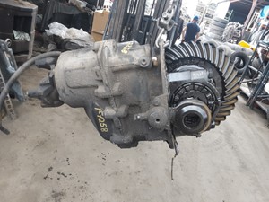 Used 2011 Spicer/Dana DS404 Front Rear (Tandem Front) (Stock #P-7258 Double Lock)) Part Image