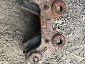 Used Freightliner CENTURY CLASS/COLUMBIA Engine Mount (Stock #P-2294)) Part Image