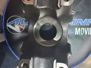 New and Used Eaton DS404 Differential Yokes for sale | TPI