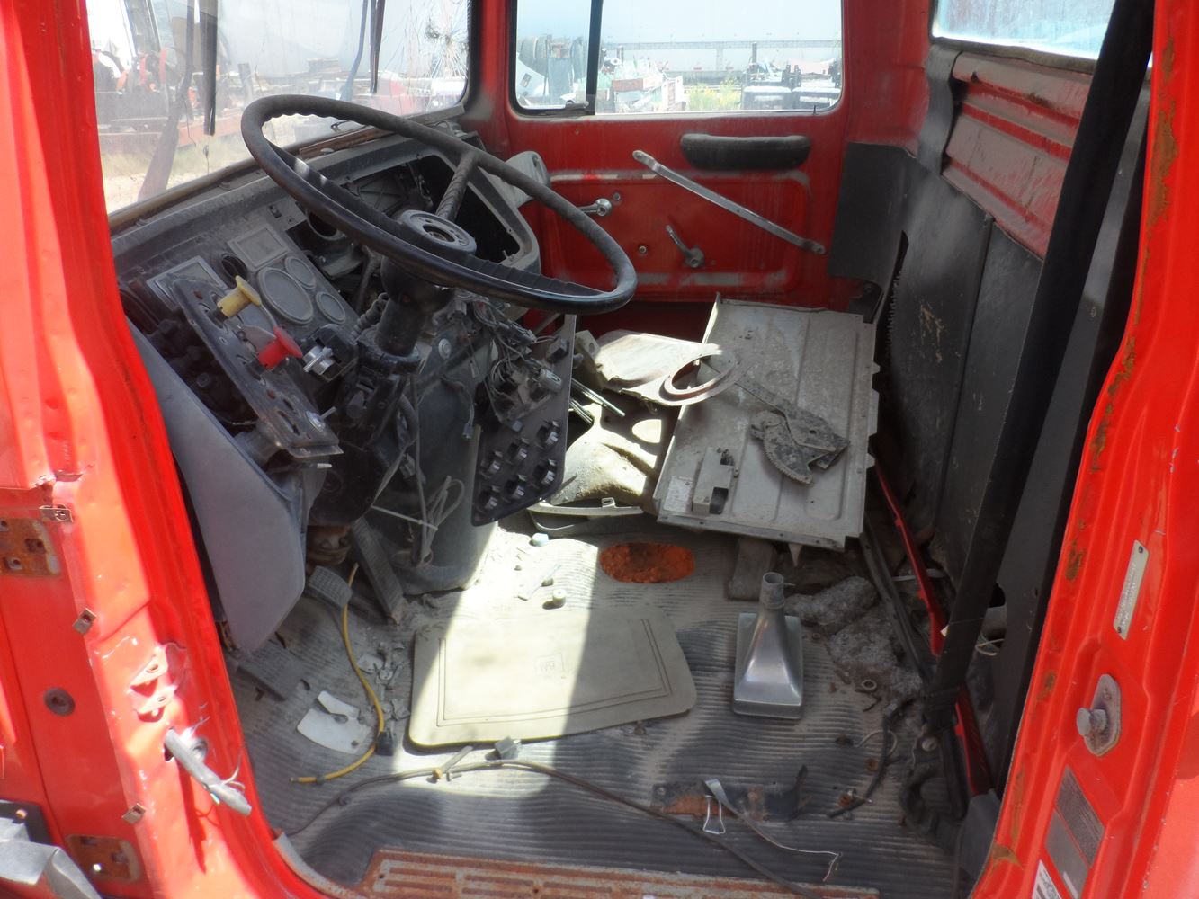 1995 Ford L9000 Stock 2561426 Dallas Truck Sales